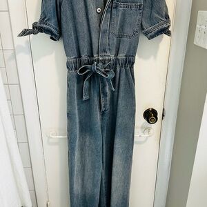 Stylish Blue Denim Jumpsuit with Tie Waist